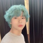 머리색 넘나 예쁜 남돌