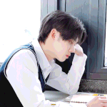 <b>최연준</b> 교복 많이 입으면 좋겠다