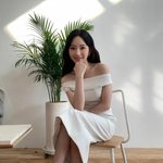 오프<b>숄더</b> 입은 태연