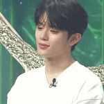 흰<b>티</b> 하나만으로 잘생긴 <b>남</b>돌