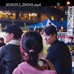 몇 년 전에 친구 따라 축제 가서 <b>정우성</b> 봤는데