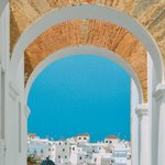 <b>Still</b> lovin' you