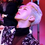[세븐틴] 진짜 저 각<b>진</b> 선 미친 거 같애