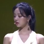 유나 <b>쯔위</b>닮앗다