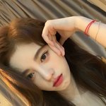혹시 이런색 립이나 <b>섀도우</b> 있을까??