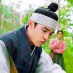 아 어그로 너 <b>이색</b>갸