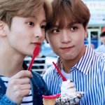 [NCT즌] 이거 진짜 딱 데이트 하다가 찍은 셀카 <b>바이브</b>