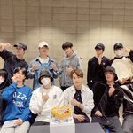 팬클럽 생일 챙겨주는 남돌