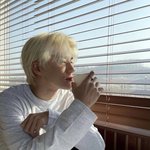 이 분 연예인이지..?