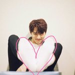 [펜타곤] 진짜 <b>도와</b>주신 타팬분들 사랑함 ㅜ