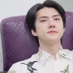 <b>세훈이</b> 보고싶다