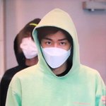 [NCT즌] 이러다가 여름에 나재민 <b>민트</b>후드 팔 잘라입는거 아님?