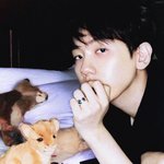 [EXO] 백현 이런 사진 더 줄 수 있어?