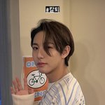 [NCT즌] 런쥔이 <b>칼퇴</b>