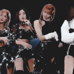 블랙핑크 <b>완전체</b> 사진푼다