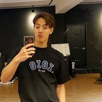 [모두드루와] 210405 <b>셔누</b> 거울 셀카 존귀