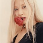 로제 진짜 얼굴 볼수록 이쁘고 매력있는듯