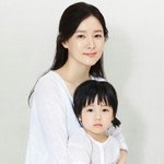 이영애 딸램 미모 무슨 <b>일임</b>