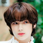 <b>휴닝</b>카이 사랑해