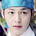 송중기랑 <b>백현</b> 닮지 않았어?