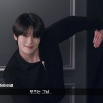 [NCT즌] 오늘 재현이 진짜 예쁘지 <b>않아</b>?