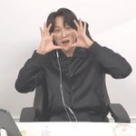 [EXO] 종인이 같이 게임하는 사람한테 무<b>야호</b> 전파한다ㅋㅋ