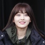 [이것좀봐줘] 솔직히 트와이스 <b>지효</b> 이쁘긴 한데...