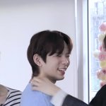 [NCT] 타로진짜 <b>개기</b><b>여운</b>데?!