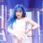 짤하나 수진 <b>파란</b> 머리