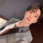 심심해서 <b>보정앱</b> 벗겨내는 <b>보정</b>해봄..