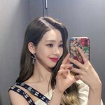 <b>카리나</b> <b>생일</b>