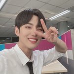 [펜타곤] 셀카 잘 찍는 <b>야옹이</b>