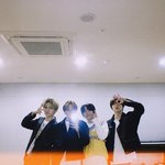 [트레저] 일본인즈 <b>내일</b> 브이앱