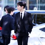 [펜타곤] 와... <b>키노</b> 흑발 수트