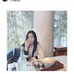 [댓글부탁해] 인스타 사진 테두리 <b>흰색</b> 어케하냐 ㅜㅜㅜ