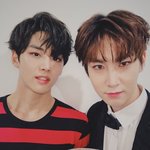 [펜타곤] 진짜 첨보는 <b>셀카</b>