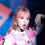 상큼 <b>발랄</b>한 표정이 특기인 女돌