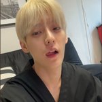 [BTOB] 이 옷 <b>단체복</b>이야?