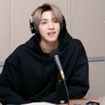 [펜타곤] <b>우석</b>이 이 사진 너무 예뻐