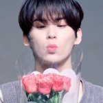 꽃을 정말 좋아한다는 <b>sf9</b> 유태양