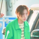 [NCT즌] 근데 런진이 옷에 <b>뼈다구</b>만 빼면