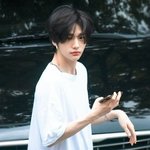 [황현진] 너무 쌩얼인 사진보고 놀란 현진이