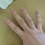 <b>남자손</b>같음 여자<b>손</b>같음