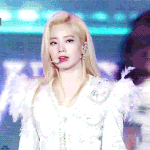 근데 <b>다현</b>은 얼굴자체가