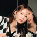 대면팬싸 <b>아크릴</b>판으로 화보 찍은 아이돌