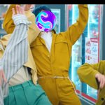 [세븐틴] 문준휘 점프<b>슈트</b> 개이쁘다