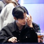 [BTOB] 임현식 <b>손</b> 예쁜거 볼 <b>사람</b>