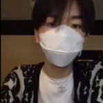 [펜타곤] 형구 가디건ㅠㅠㅜㅜㅠㅠㅠ