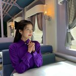 아이유로 살기 <b>vs</b> 그냥 살기