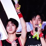 <b>WayV</b>  텐과 루카스를 보기 위한 나의 방법